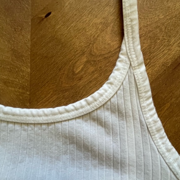 Old Navy - White Ribbed Camisole - Soft Stretch Tank - M - Picture 3 of 9